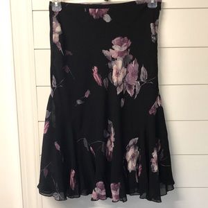 Lovely Karen Kane floral flared skirt